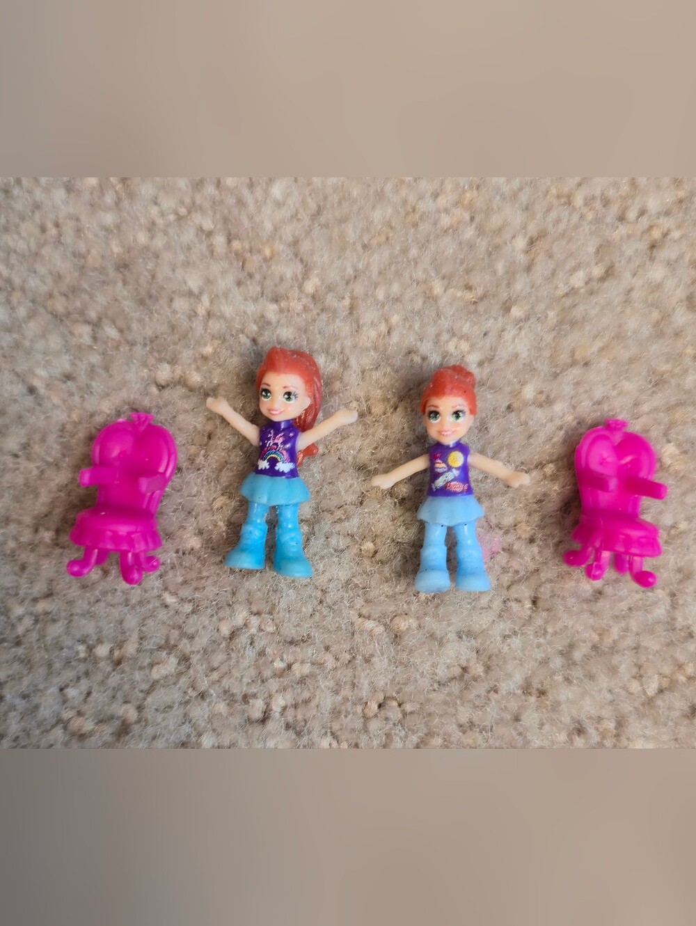 Twins Polly Pocket figures from the Sparkle Cove Adventure